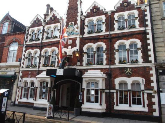 The Kings Arms Hotel Swindon Kültér fotó